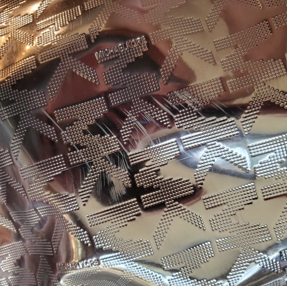 Michael Kors Purse - Picture 8 of 8